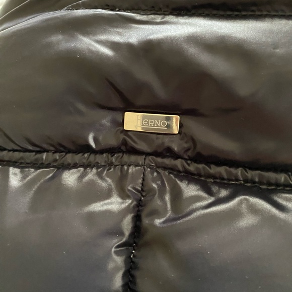 HERNO Amelia Stand Collar Down Coat - Picture 12 of 13